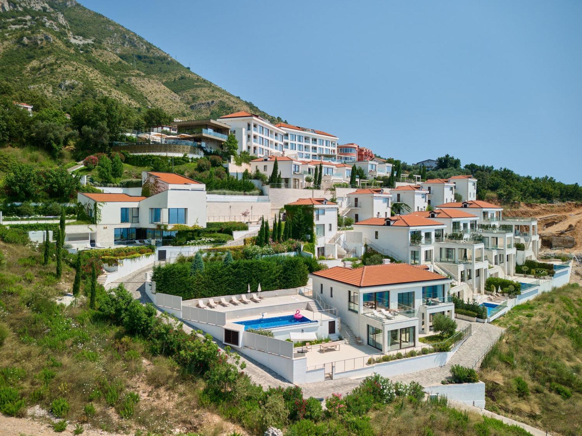 Ananti Resort, Residences & Beach Club - The Leading Hotels Of The World Sveti Stefan Eksteriør bilde