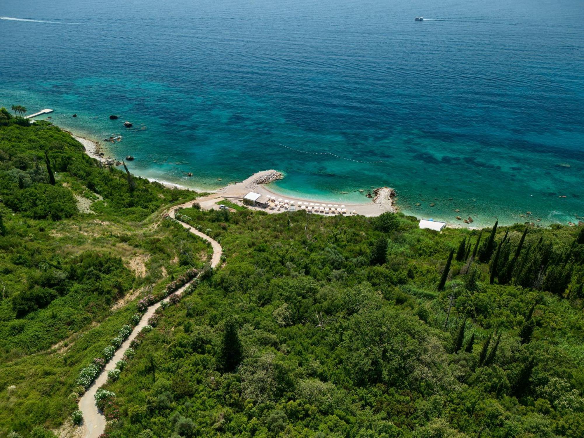 Ananti Resort, Residences & Beach Club - The Leading Hotels Of The World Sveti Stefan Eksteriør bilde