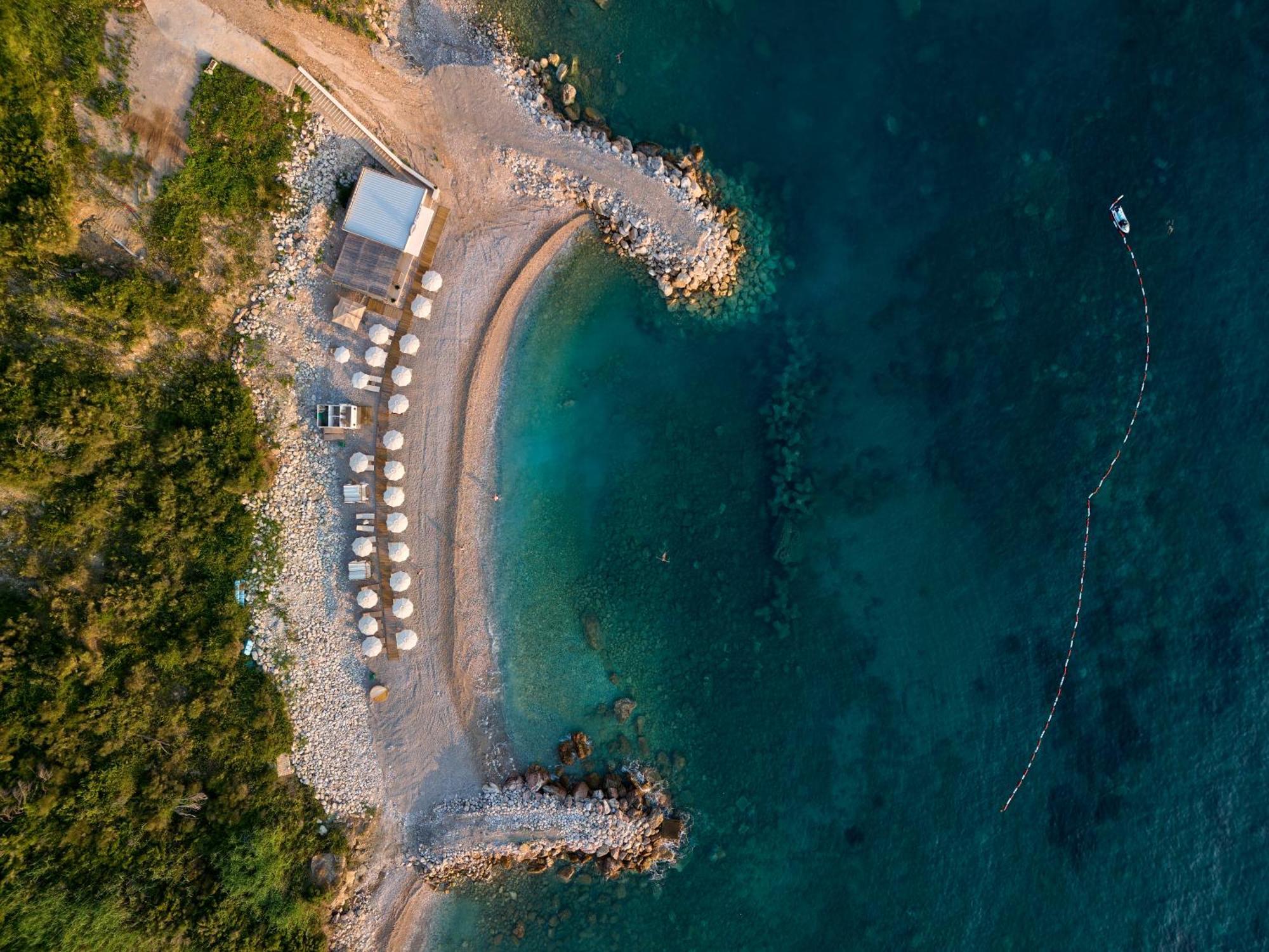 Ananti Resort, Residences & Beach Club - The Leading Hotels Of The World Sveti Stefan Eksteriør bilde