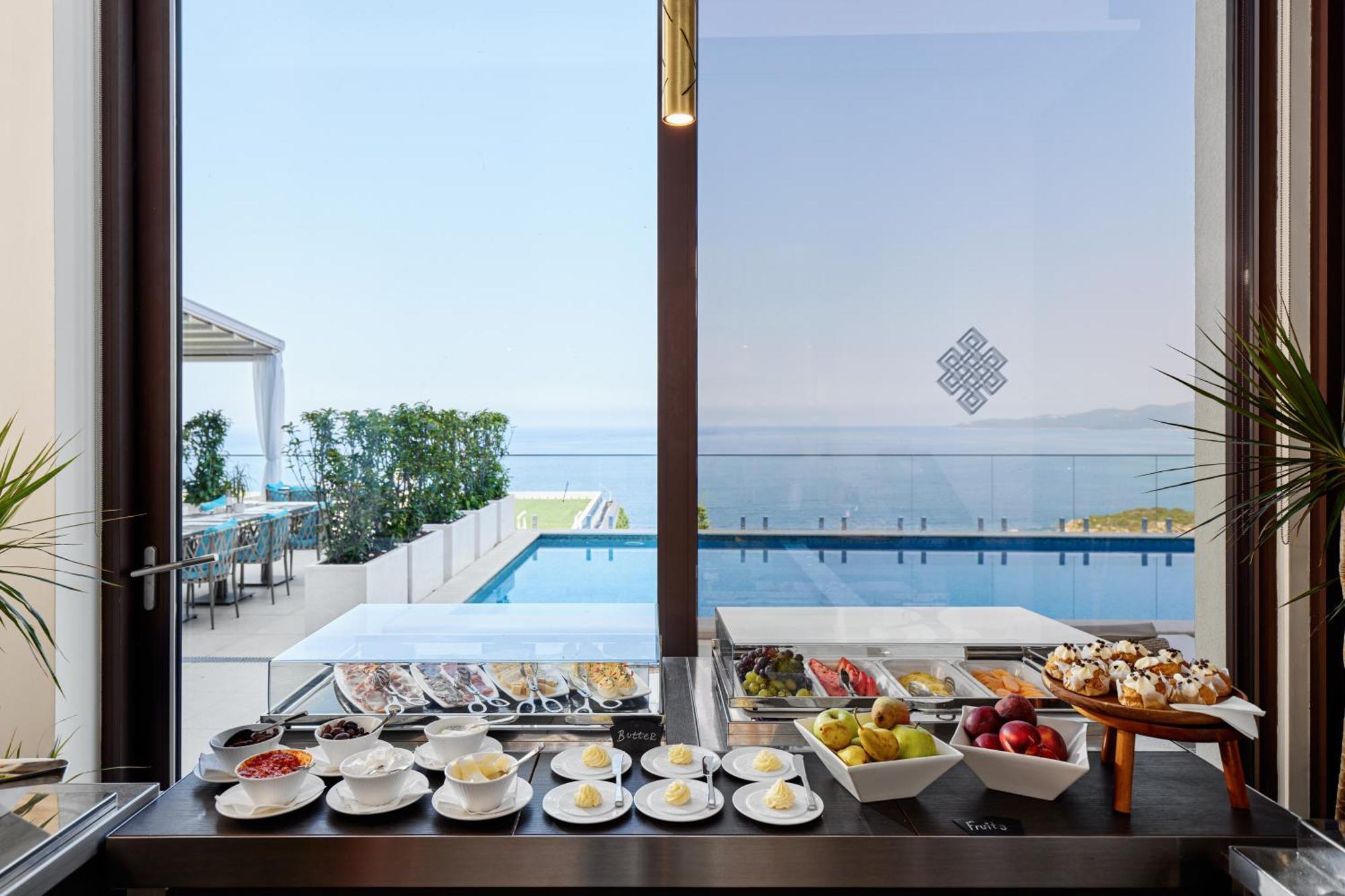 Ananti Resort, Residences & Beach Club - The Leading Hotels Of The World Sveti Stefan Eksteriør bilde